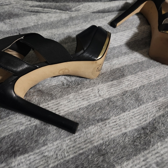 Michael Kors - Picture 4 of 4